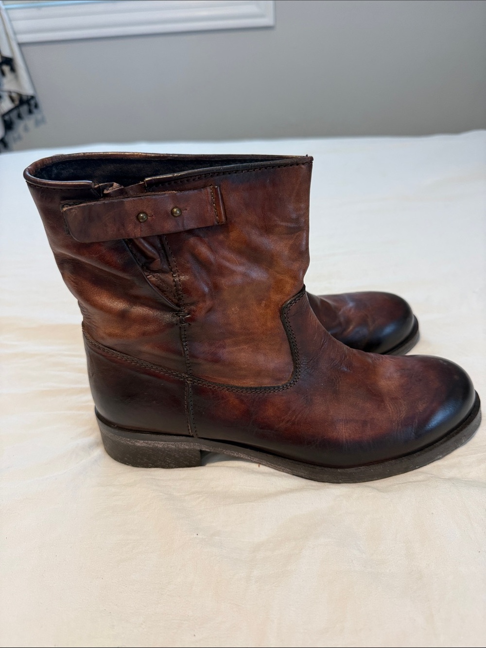 KBR Women’s Brown Leather Ankle Boots - Classic Pull-On Style Size 40 - Picture 2 of 8